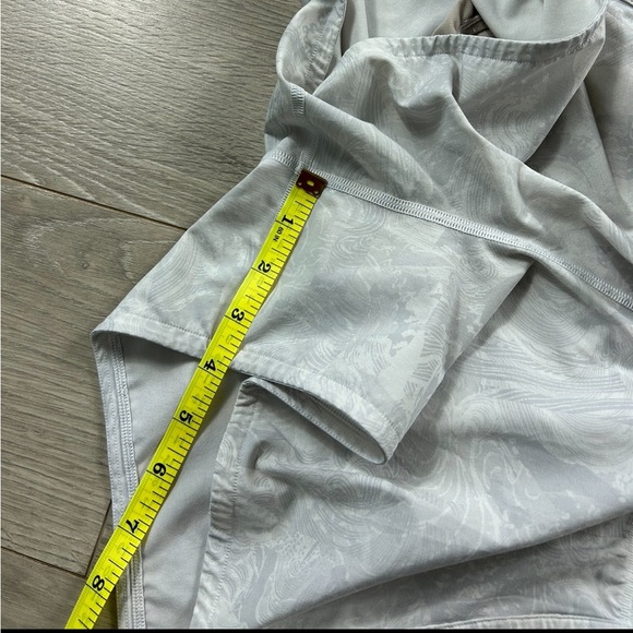 Lululemon Run Times Short II *4" Eternal Wave White / White - Picture 12 of 14